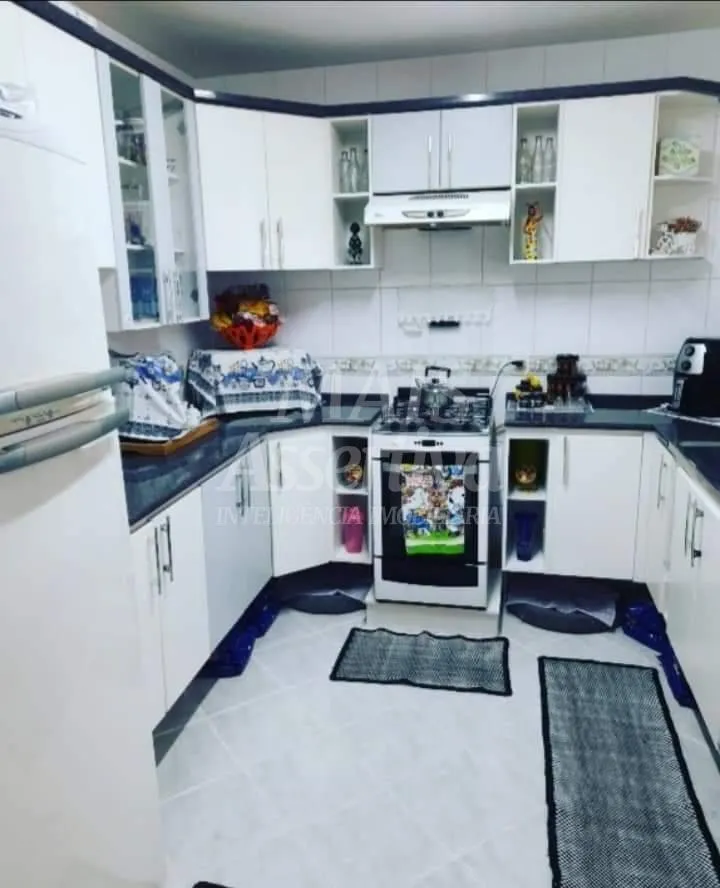 Apartamento semimobiliado para venda em Campo Bom Centro