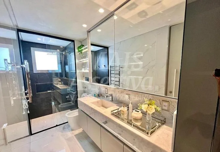 Cobertura de Luxo mobiliada em Balneário Camboriú - Frente mar
