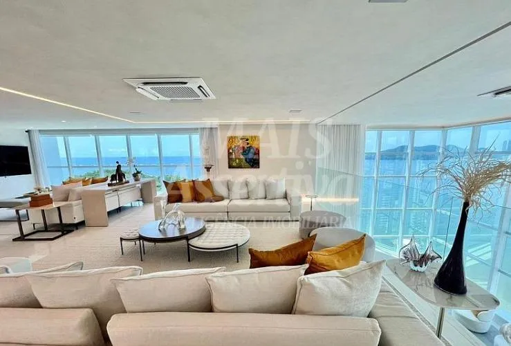 Cobertura de Luxo mobiliada em Balneário Camboriú - Frente mar