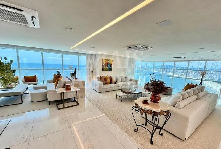 Cobertura de Luxo mobiliada em Balneário Camboriú - Frente mar