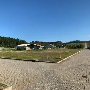 Excelente terreno em condomínio fechado  no bairro Argentina em Criciúma/SC
