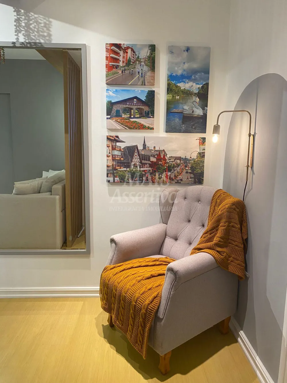 Apartamento mobiliado à venda na Serra Gaúcha, no município de Gramado/RS 