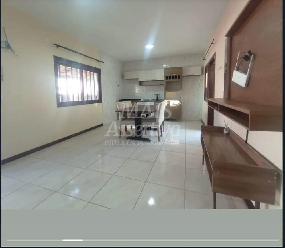 Ótima casa semi mobiliada à venda em Imbé/RS - 3 dormitórios