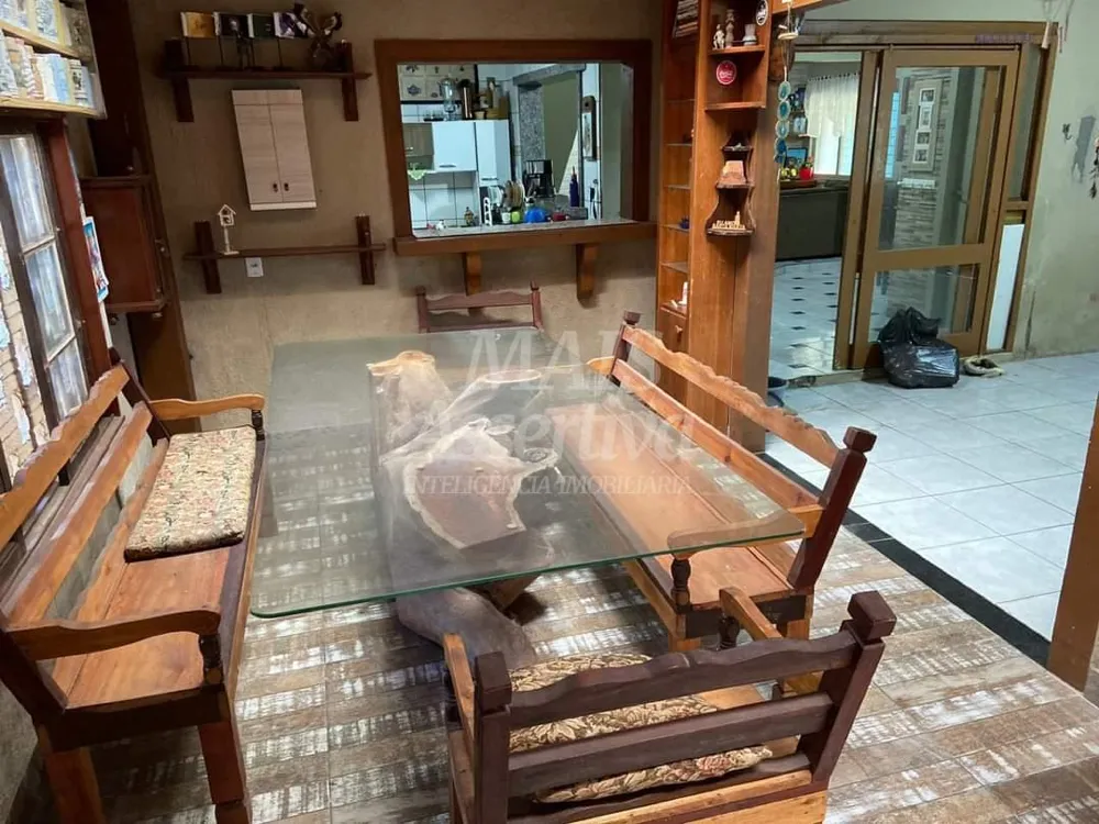 Casa semimobiliada para venda em Tramandaí Zona Nova