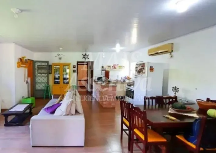 Excelente Sítio à venda em Viamão/RS - 17,9 hectares 