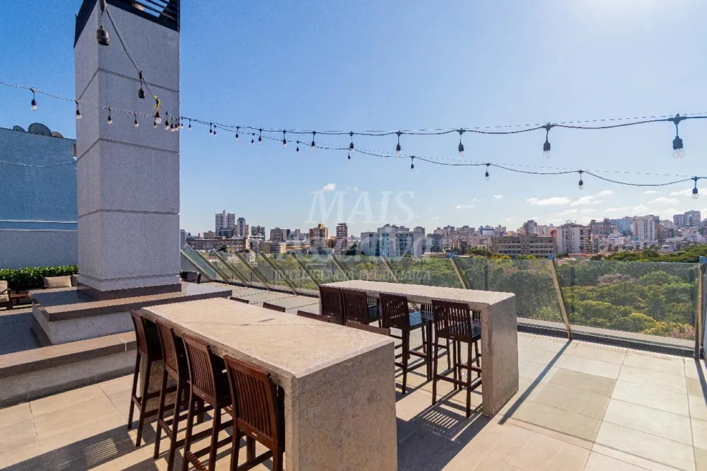 Ótimo apartamento mobiliado e decorado à venda em Porto Alegre/RS