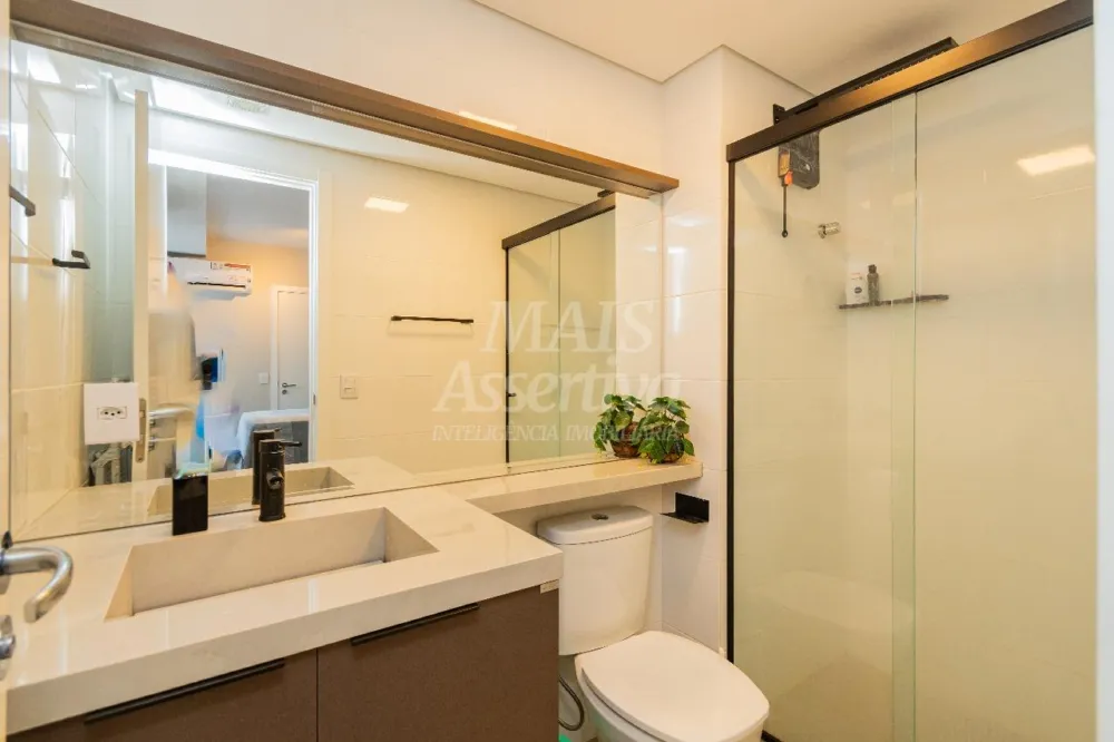 Ótimo apartamento mobiliado e decorado à venda em Porto Alegre/RS