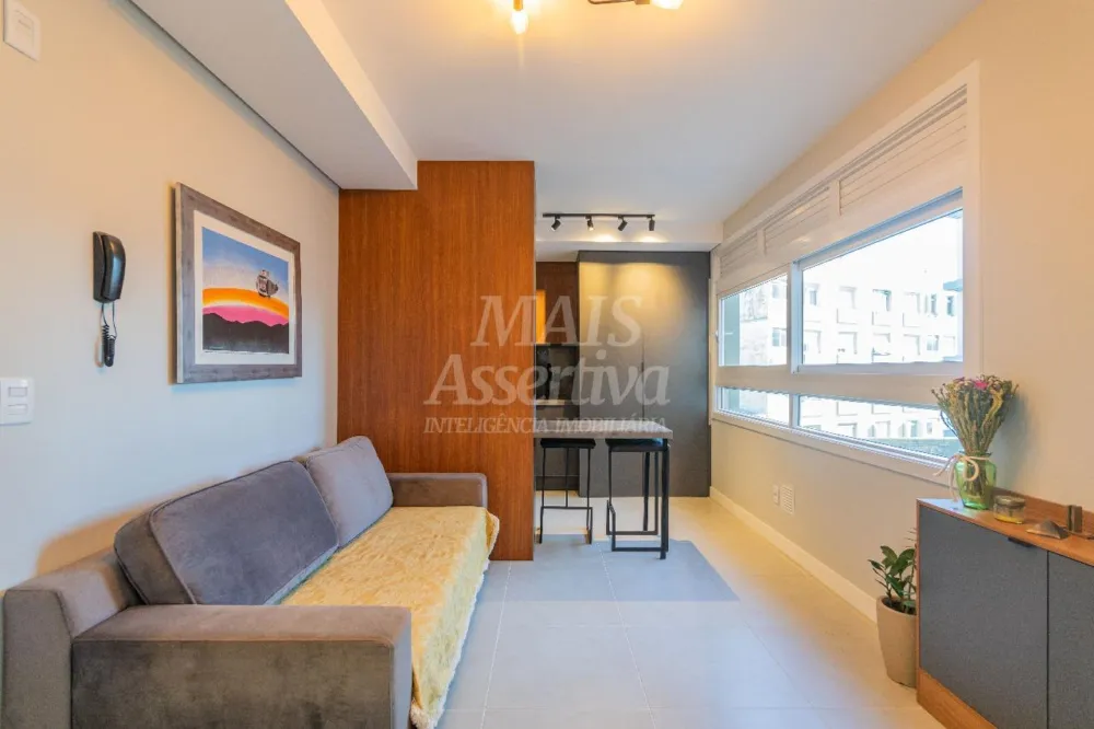 Ótimo apartamento mobiliado e decorado à venda em Porto Alegre/RS