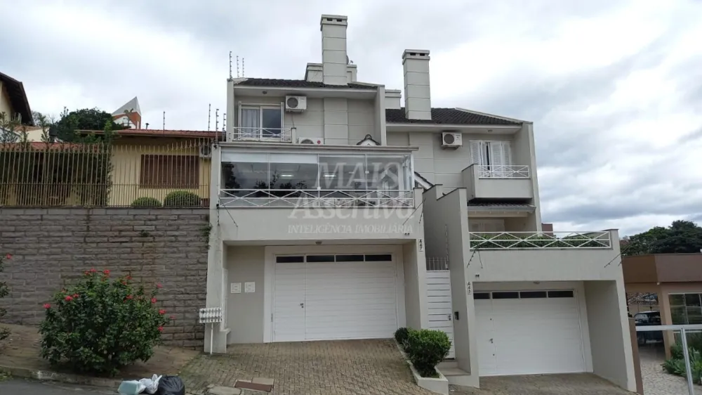 Lindo sobrado 03 dormitórios para venda em Novo Hamburgo bairro Hamburgo Velho