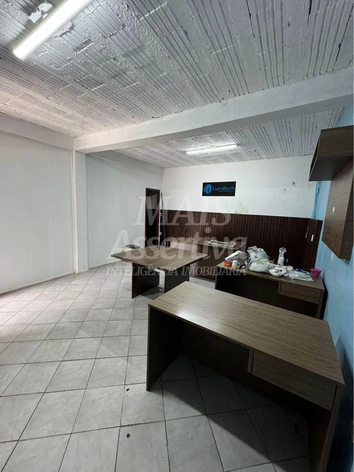 Sala comercial para locação, bairro Boa Saude em Novo Hamburgo - 68m²