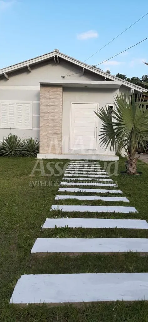 Casa 3 quartos para Venda no bairro AGUAS CLARAS em Viamão