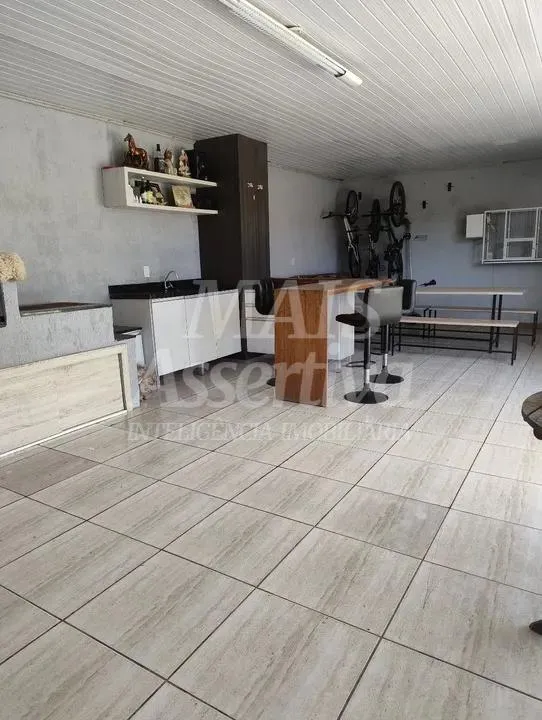 Casa semi mobiliada para venda de 4 dormitórios, Encosta do Sol em Estância Velha
