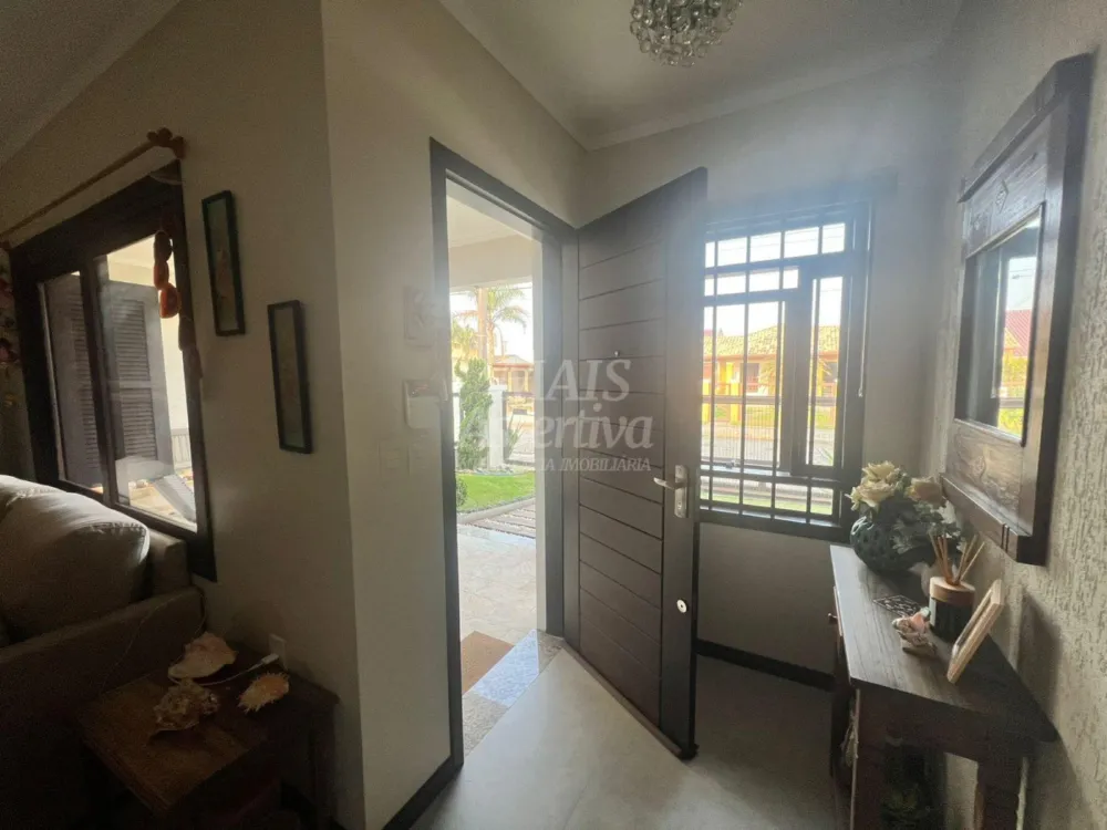 ExcelenteCasa à venda em Xangri-Lá/RS - 3 Dormitórios, 1 Suíte