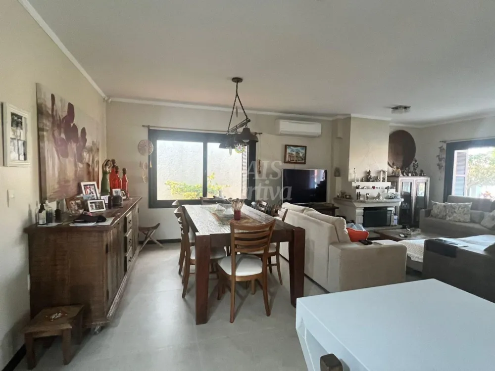 ExcelenteCasa à venda em Xangri-Lá/RS - 3 Dormitórios, 1 Suíte
