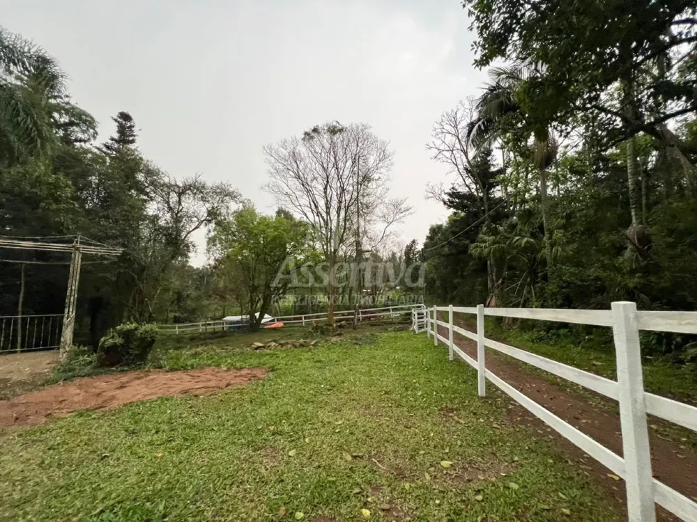 Sítio / Chácara 03 quartos para Venda no bairro Fazenda Fialho em Taquara