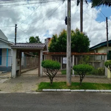  Duas Casas com 2 quartos para Venda