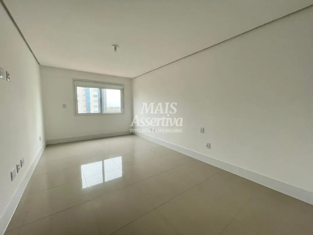 Apartamento para Venda em Torres / RS no bairro Centro