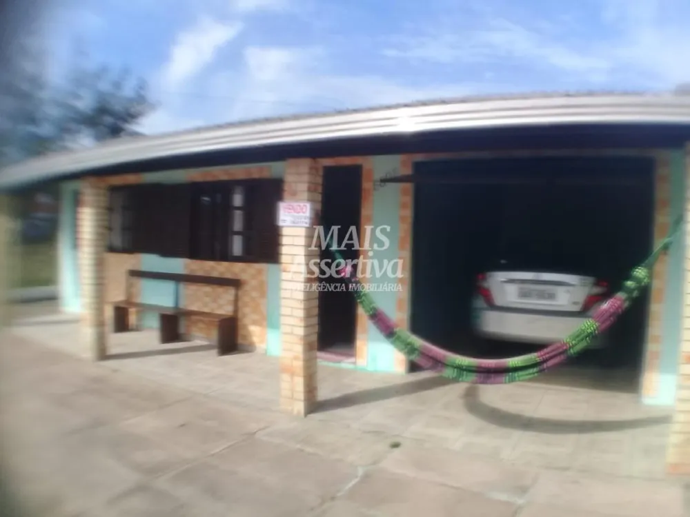 Casa para Venda em Arroio Do Sal / RS no bairro Balneário Pérola