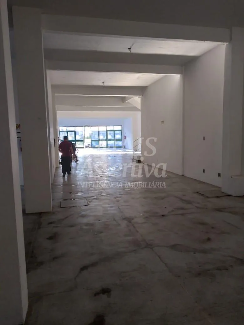 Excelente loja para locação na Av. Nações Unidas, Centro de NH