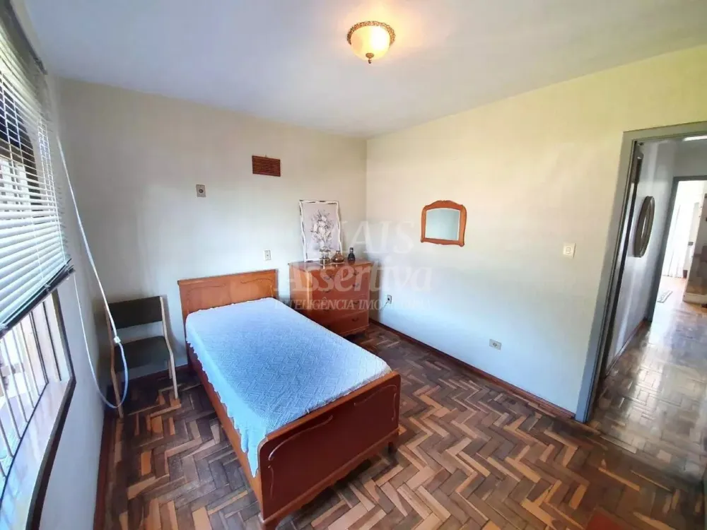 Casa ampla 05 dormitórios para venda no Bairro Rondônia em Novo Hamburgo