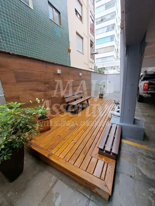 Apartamento semimobiliado 02 dormitórios para venda em Capão da Canoa