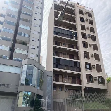 Amplo Apartamento para venda em região privilegiada de Novo Hamburgo