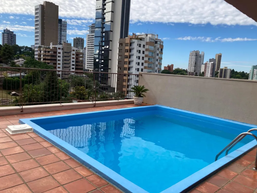 Amplo Apartamento para venda em região privilegiada de Novo Hamburgo