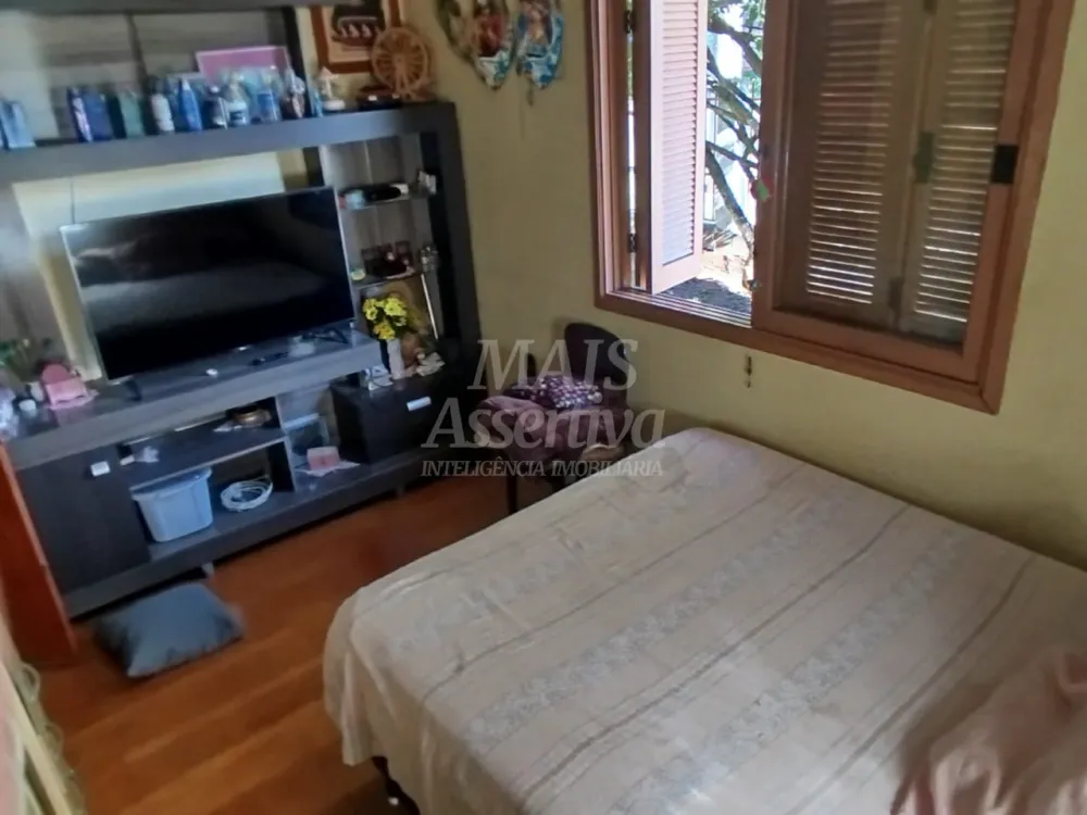 Casa 03 dormitórios para venda em São Leopoldo
