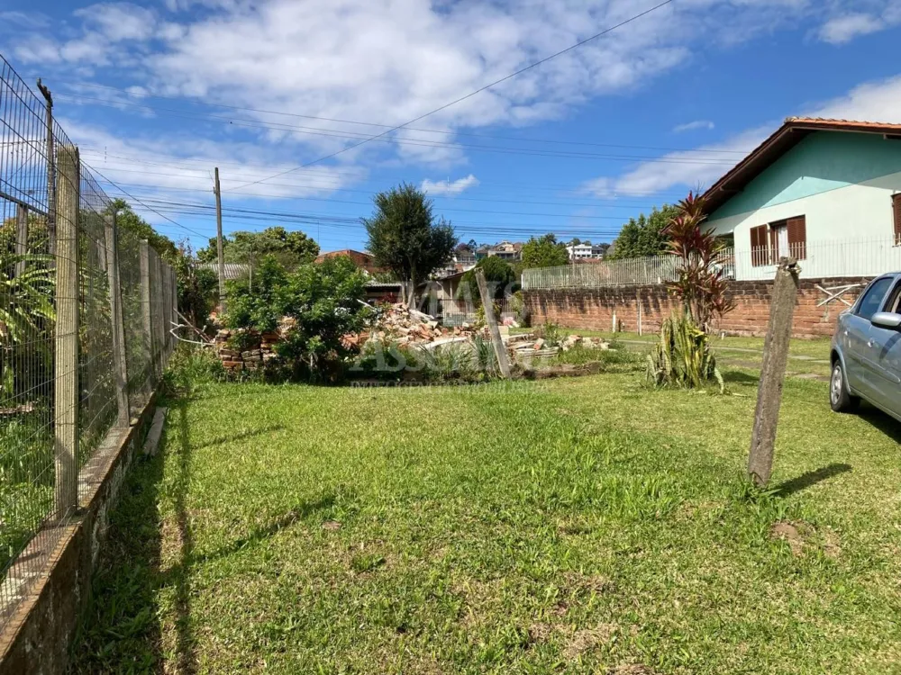 Terreno diferenciado em T com 1.110m² para venda em Campo Bom bairro Imigrante Norte