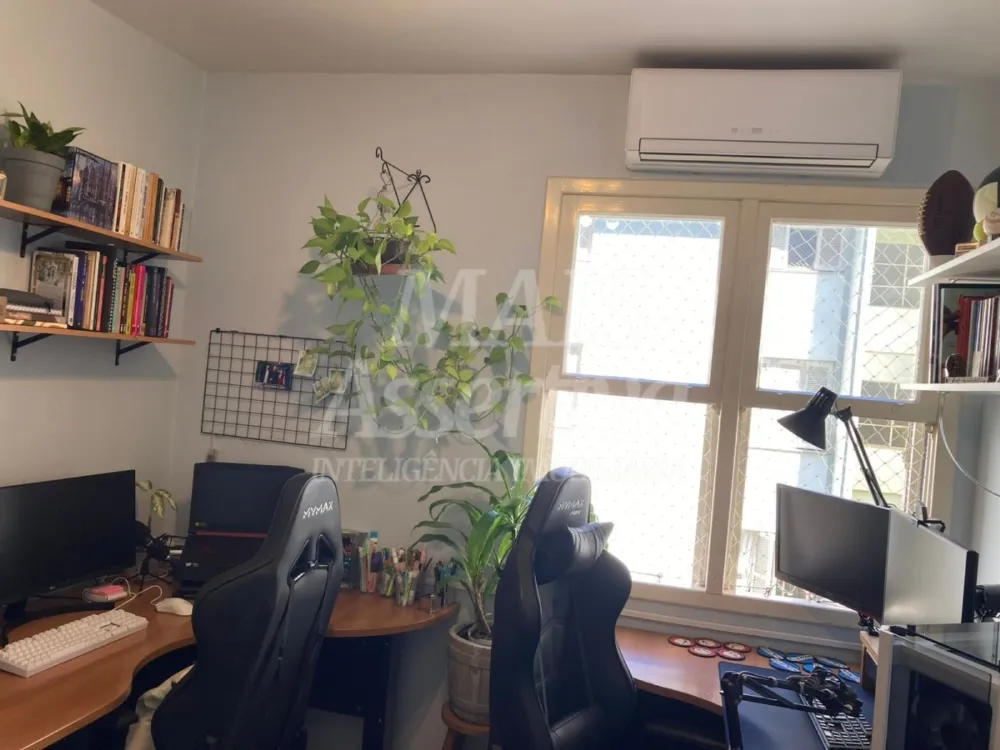 Apartamento mobiliado 03 dormitórios para venda no Centro de Novo Hamburgo
