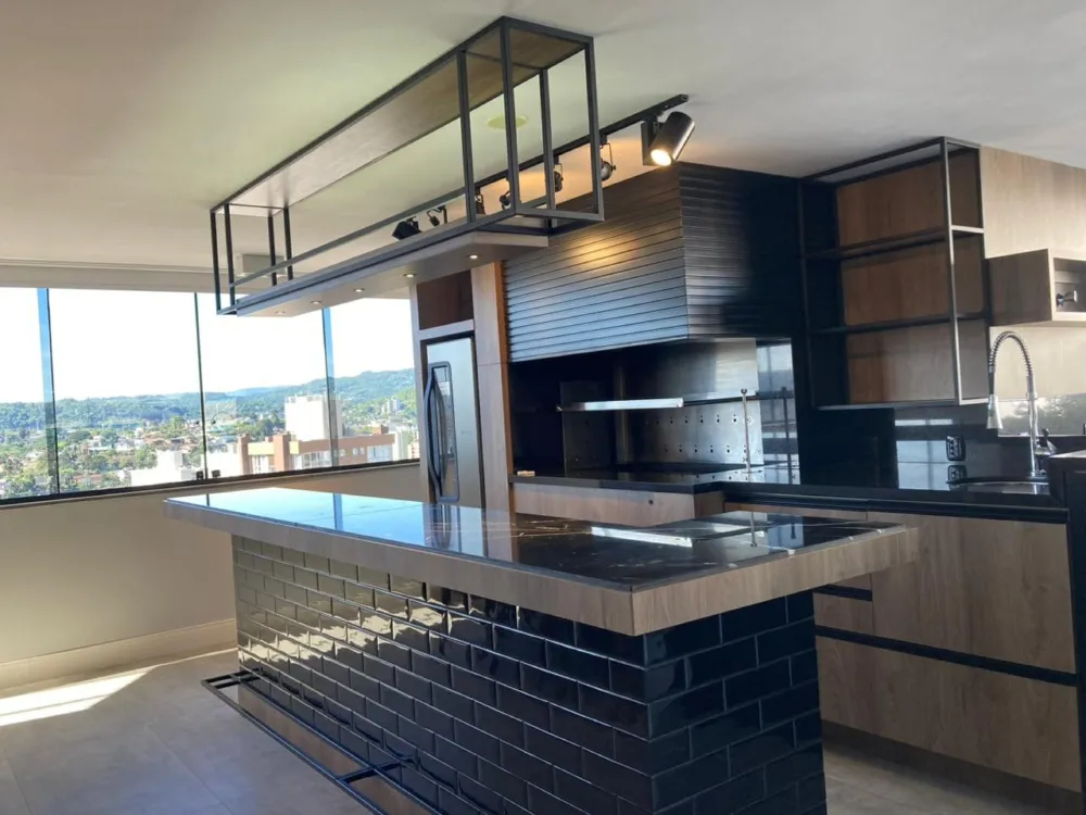Cobertura duplex com 435 m² para venda no Centro de Novo Hamburgo