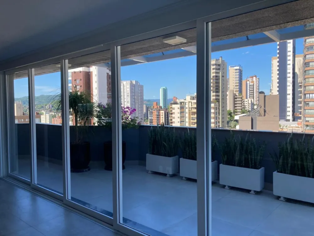 Cobertura duplex com 435 m² para venda no Centro de Novo Hamburgo