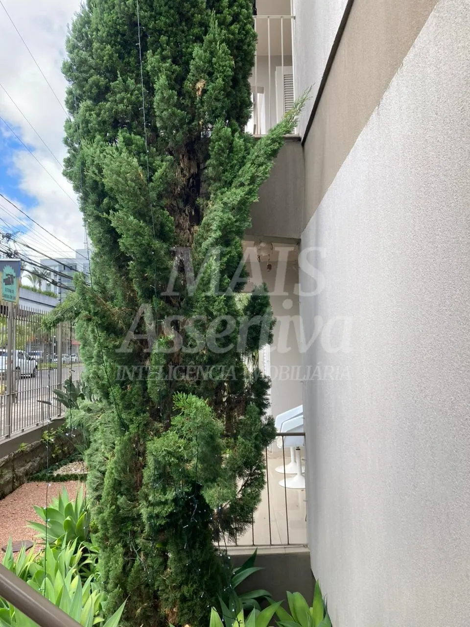 Apartamento mobiliado para locação 02 dormitórios na Av. dr. Maurício Cardoso em Novo Hamburgo
