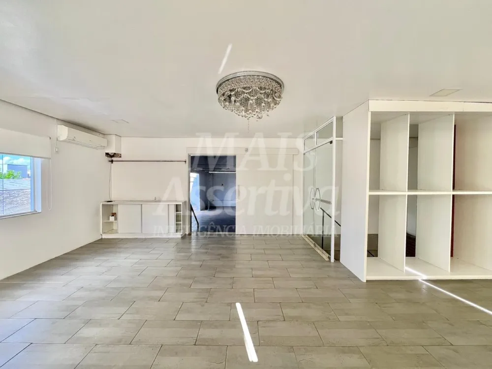 Prédio comercial para locação, bairro Ipiranga em Campo Bom/RS.