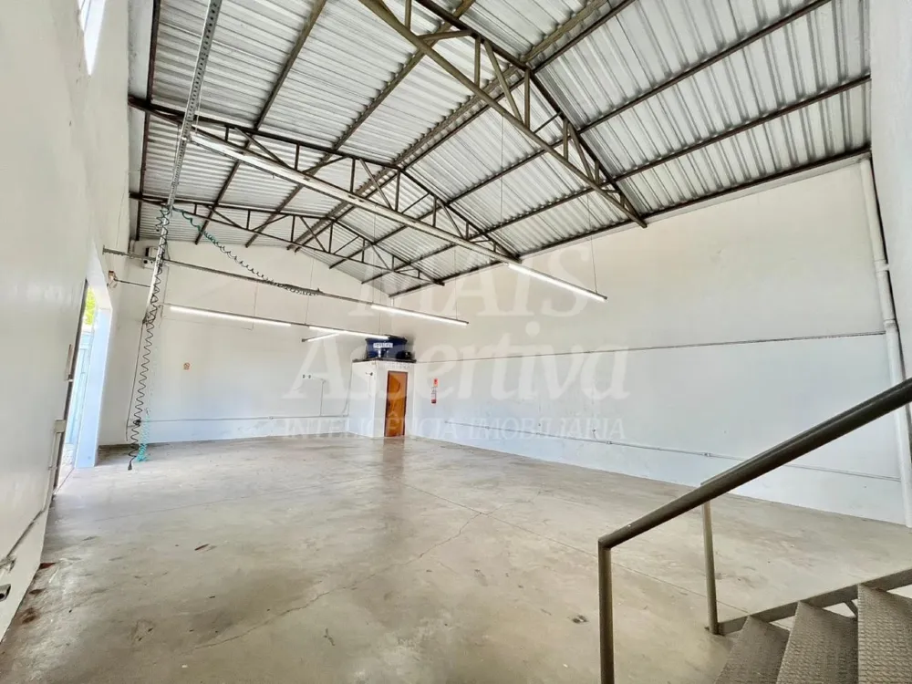Prédio comercial para locação, bairro Ipiranga em Campo Bom/RS.