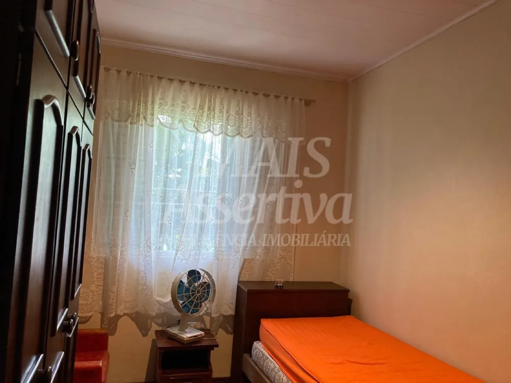 Casa mobiliada com 05 dormitórios para locação no bairro Guarani Novo Hamburgo