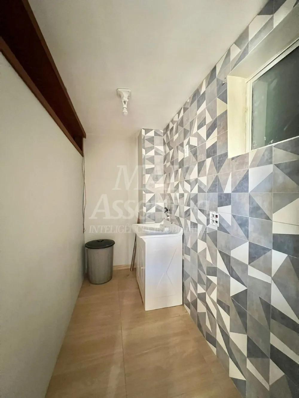 Casa semi mobiliado para locação - Residencial Vale de Figueras em Novo Hamburgo