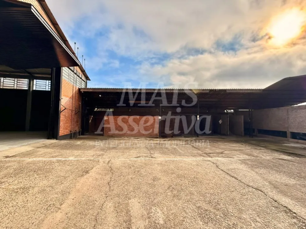 Prédio comercial pra locação de 1.440m² e terreno de 2.000m² - Novo hamburgo