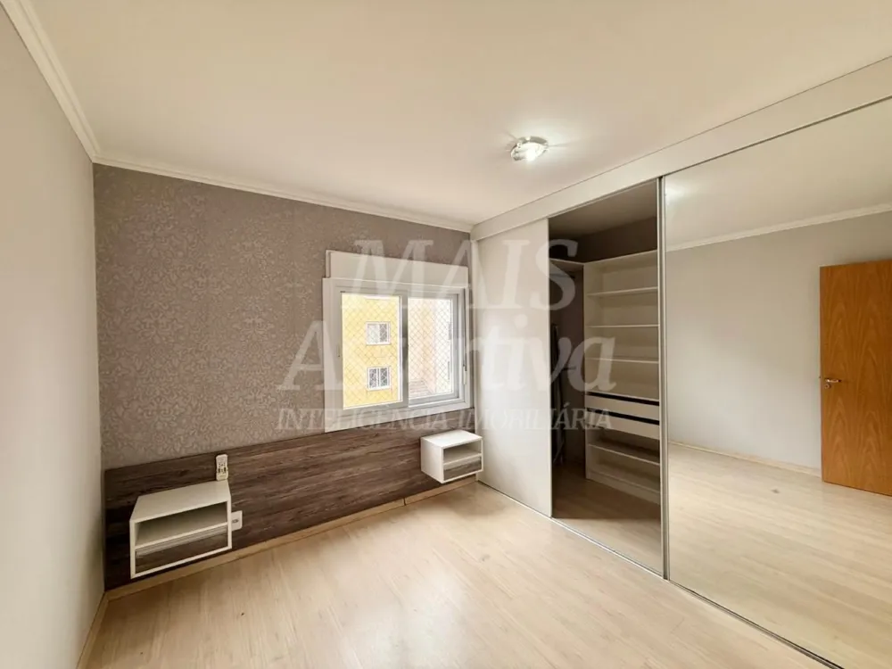 Apartamento no 3º andar, semi mobiliado para venda - Monte Brasil 