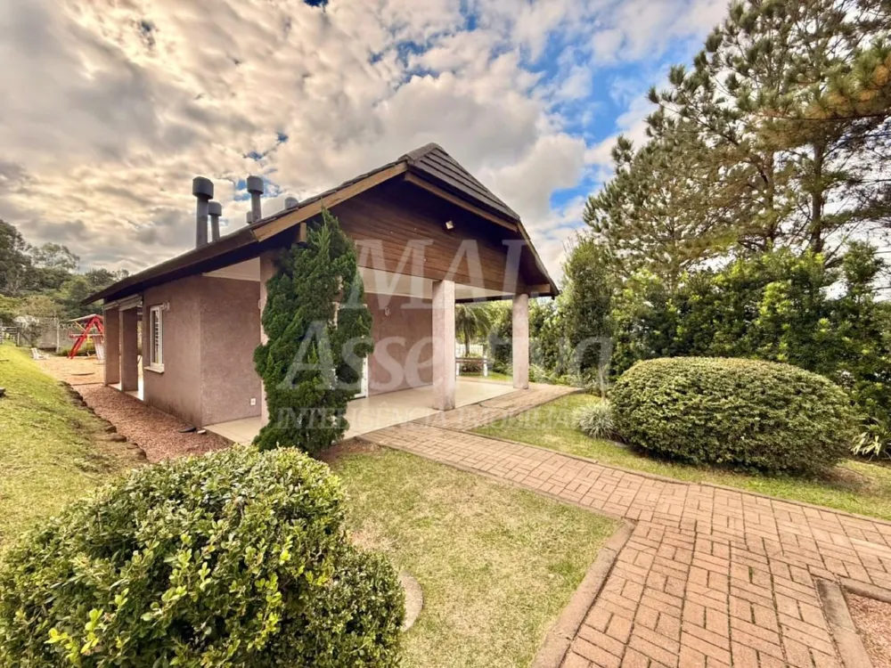 Apartamento no 3º andar, semi mobiliado para venda - Monte Brasil 