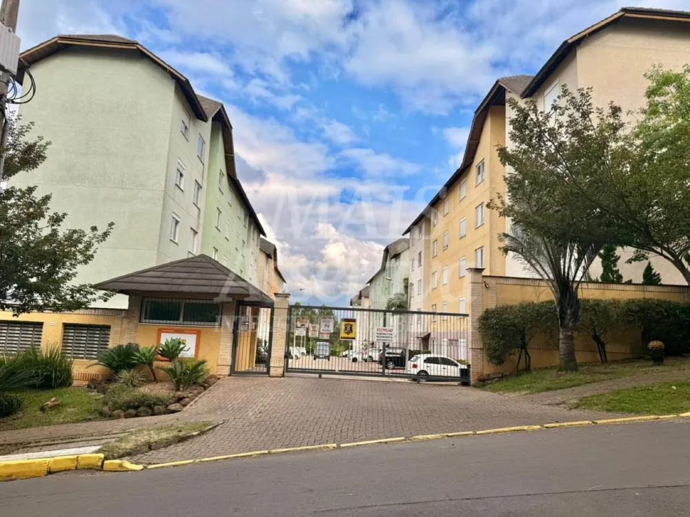 Apartamento no 3º andar, semi mobiliado para venda - Monte Brasil 