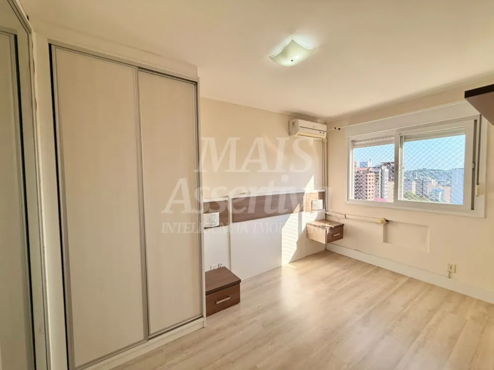 Apartamento semi mobiliado para venda no Edifício Downtown, Centro de Novo Hamburgo/RS. 