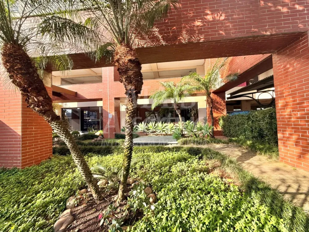 Apartamento semi mobiliado para venda no Edifício Downtown, Centro de Novo Hamburgo/RS. 