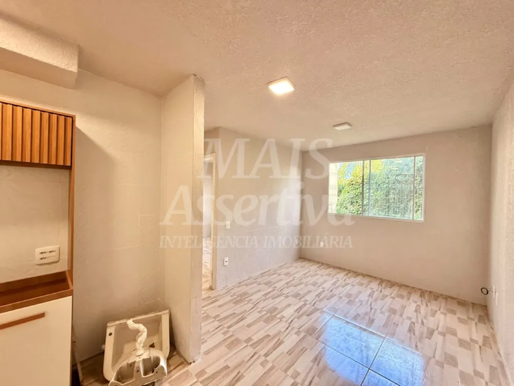 Apartamento térreo para venda no Residencial Alto Paraíso - Semi mobiliado