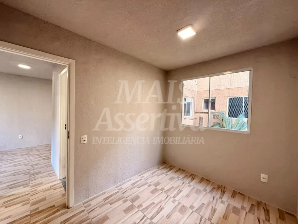 Apartamento térreo para venda no Residencial Alto Paraíso - Semi mobiliado