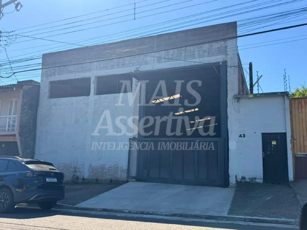 Prédio comercial para locação de 394,00m² no bairro Rondônia em Novo Hamburgo 