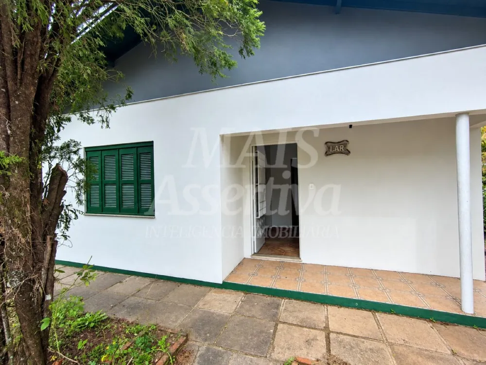 Casa de 3 dormitórios no Centro de Campo Bom - 97m² 