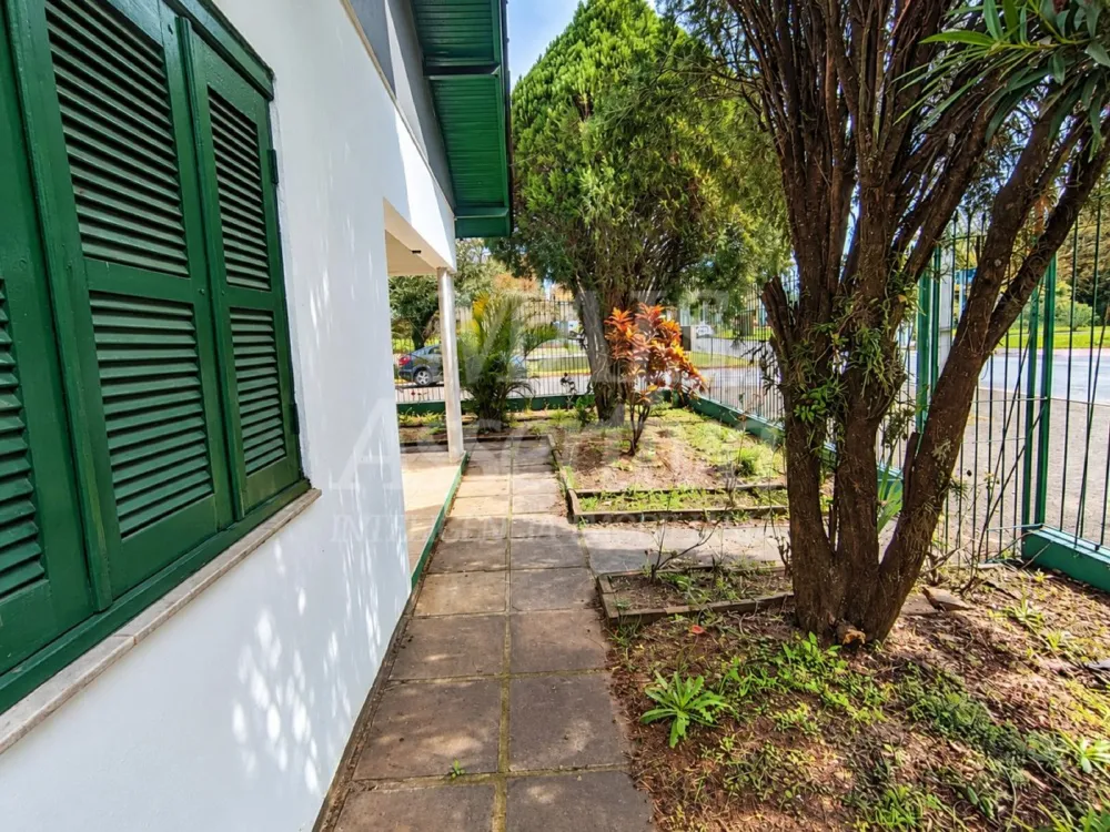 Casa de 3 dormitórios no Centro de Campo Bom - 97m² 