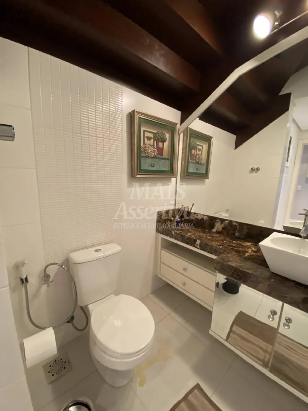COBERTURA DUPLEX FINAMENTE MOBILIADA  E DECORADA PARA VENDA EM CANELA 