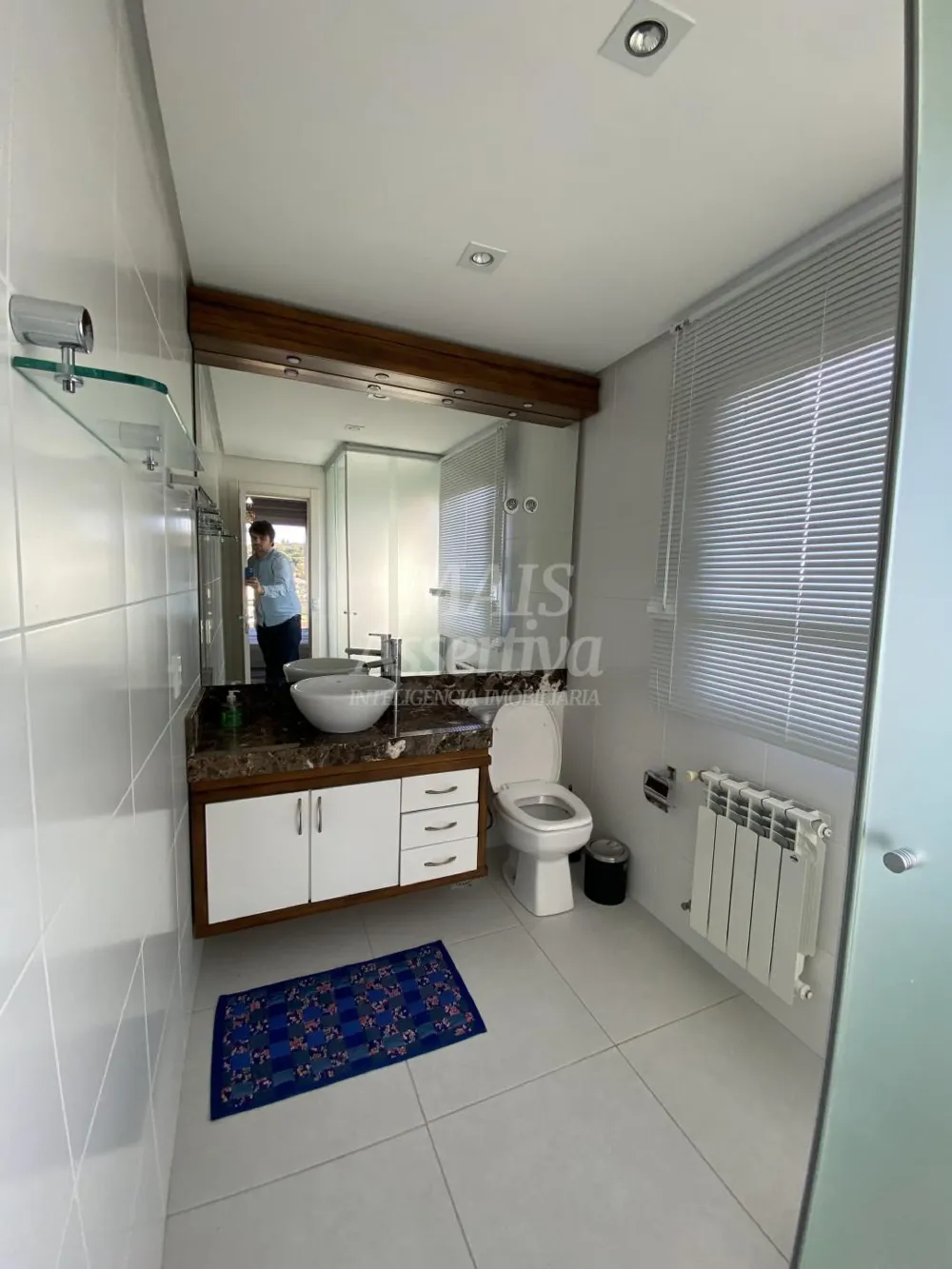 COBERTURA DUPLEX FINAMENTE MOBILIADA  E DECORADA PARA VENDA EM CANELA 